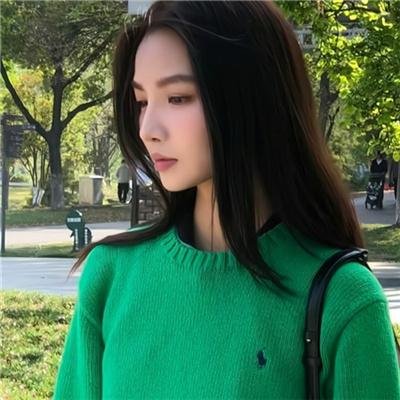 左轮百合